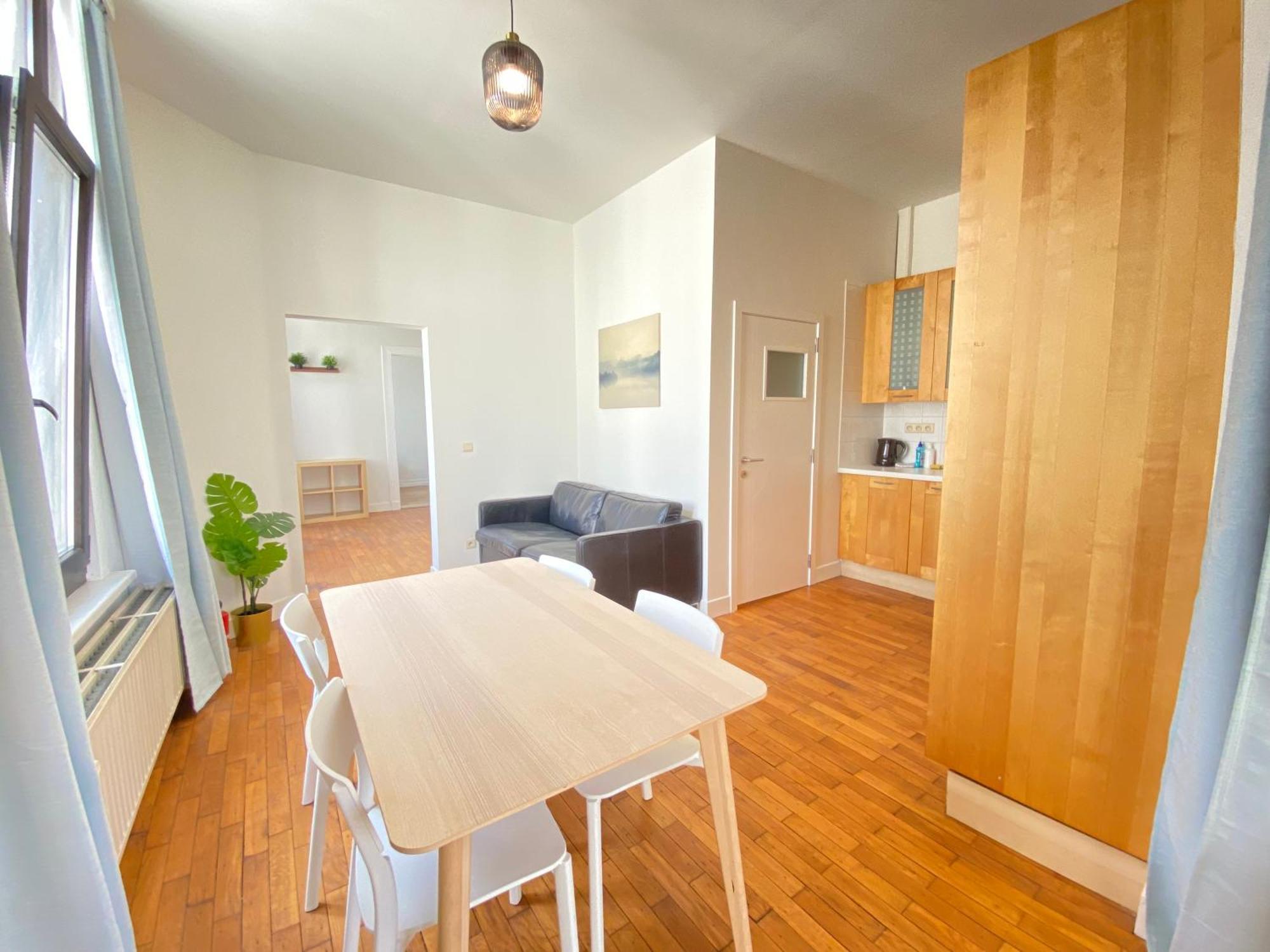 Authentic Apartments In The Center Of Antwerp Antuérpia Exterior foto