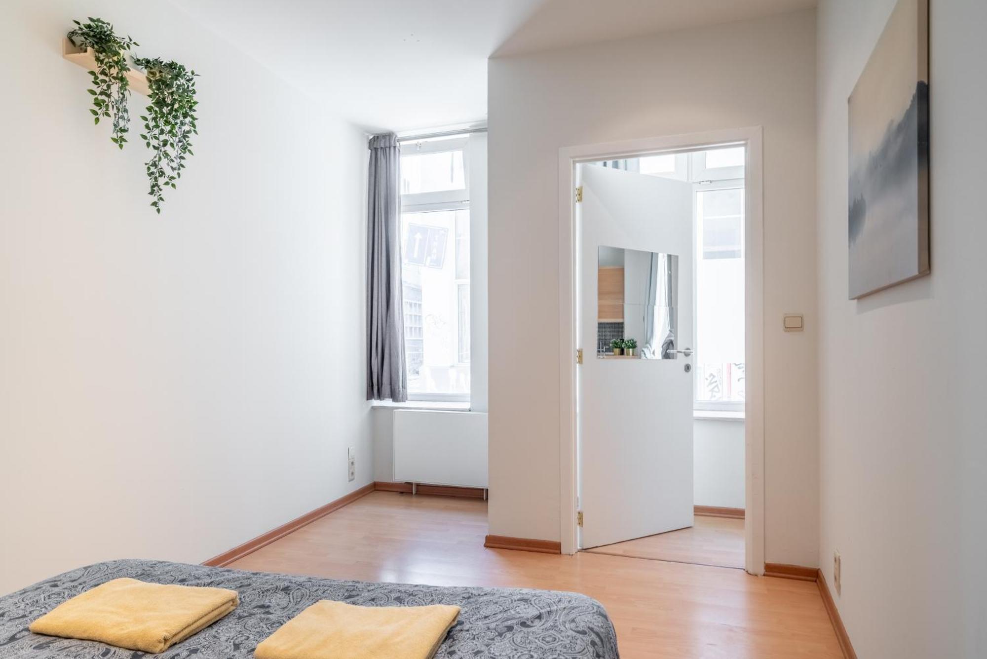 Authentic Apartments In The Center Of Antwerp Antuérpia Exterior foto