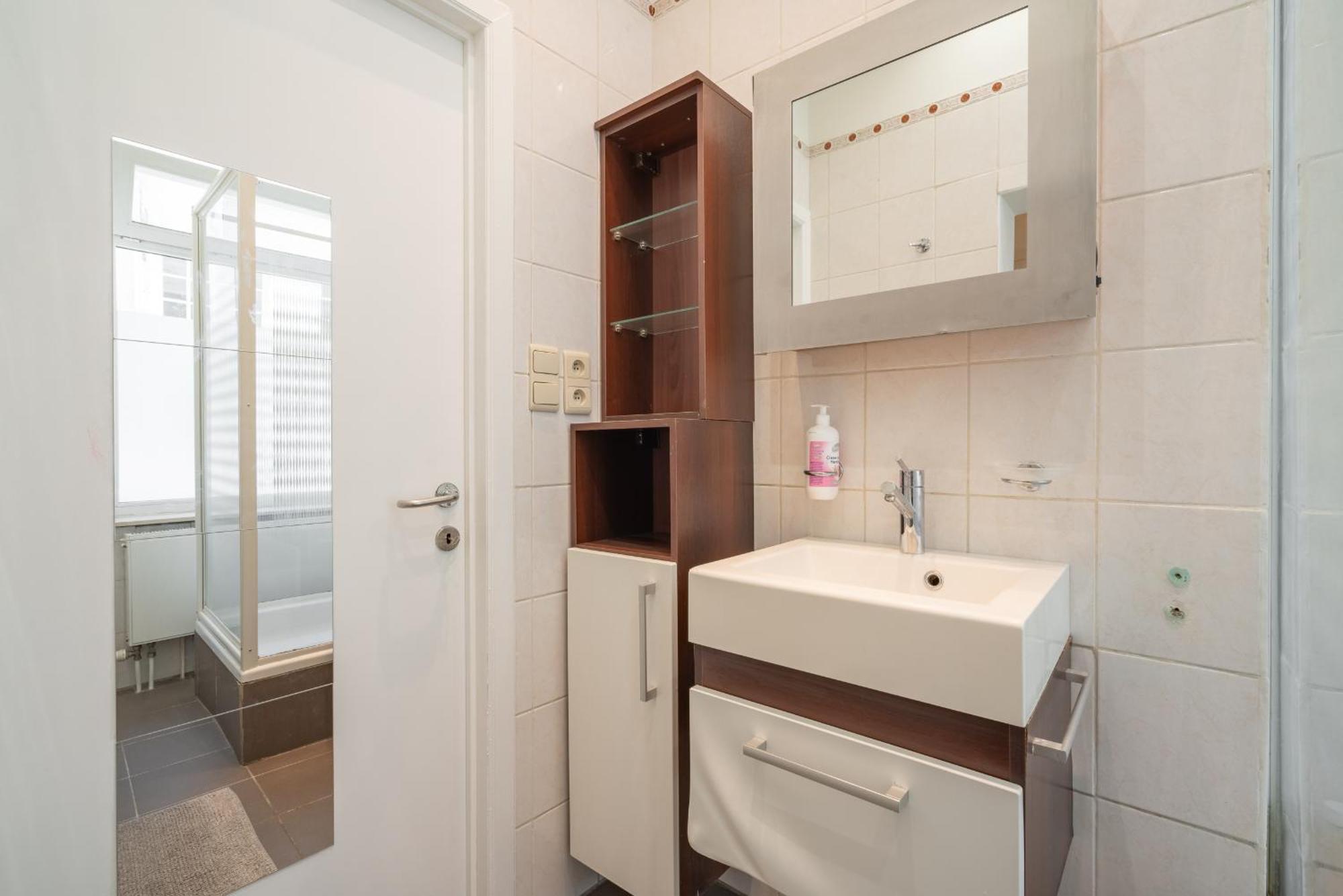 Authentic Apartments In The Center Of Antwerp Antuérpia Exterior foto
